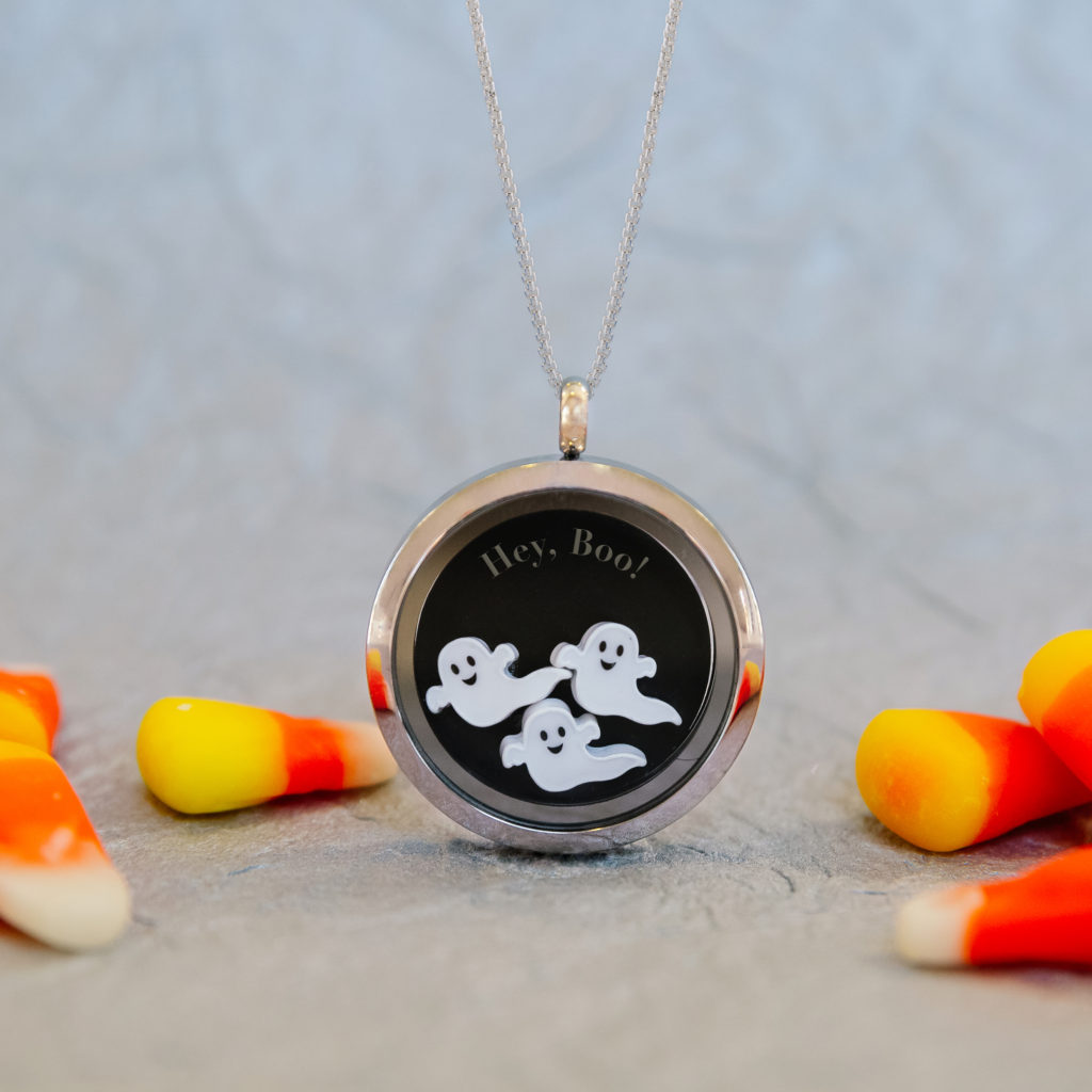 Hey, Boo Origami Owl locket